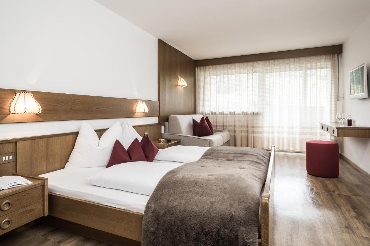 Doppelzimmer mit Balkon