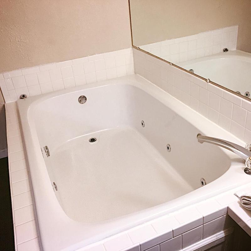 King Suite with Spa Bath
