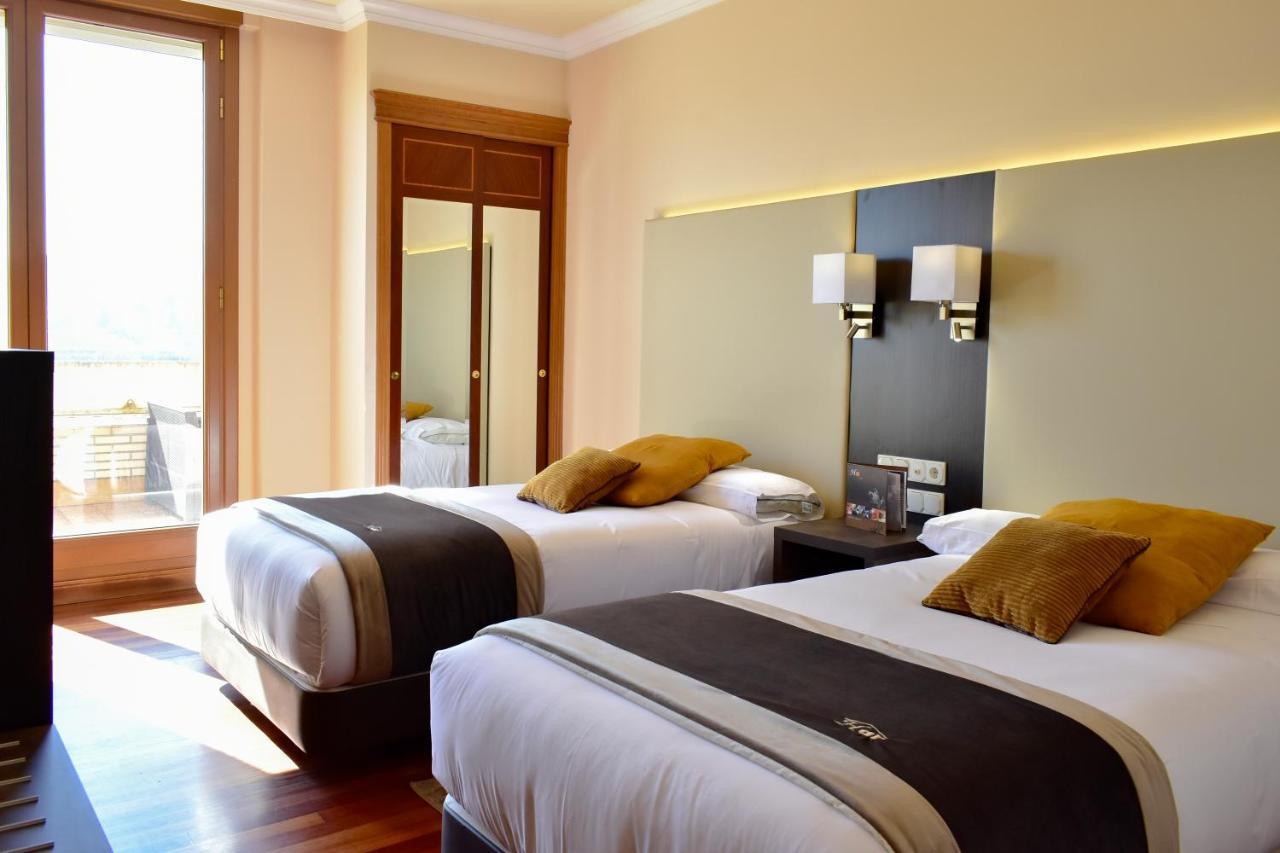 Double or Twin Room Terrace