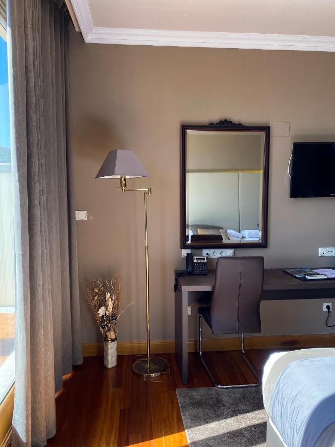 Double or Twin Room Terrace