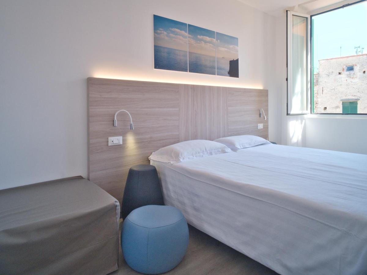 Double or Twin Room Extra Bed