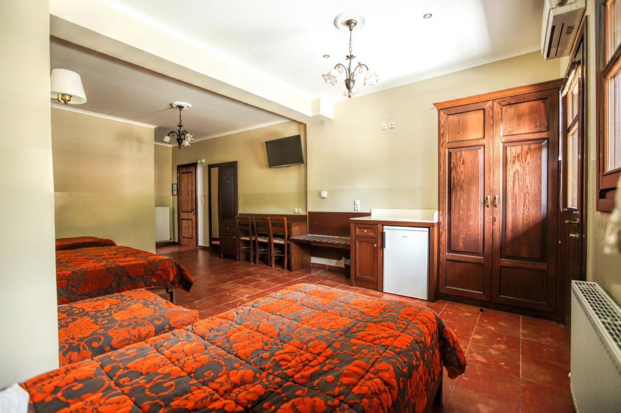 Quadruple Room Balcony Meteora View
