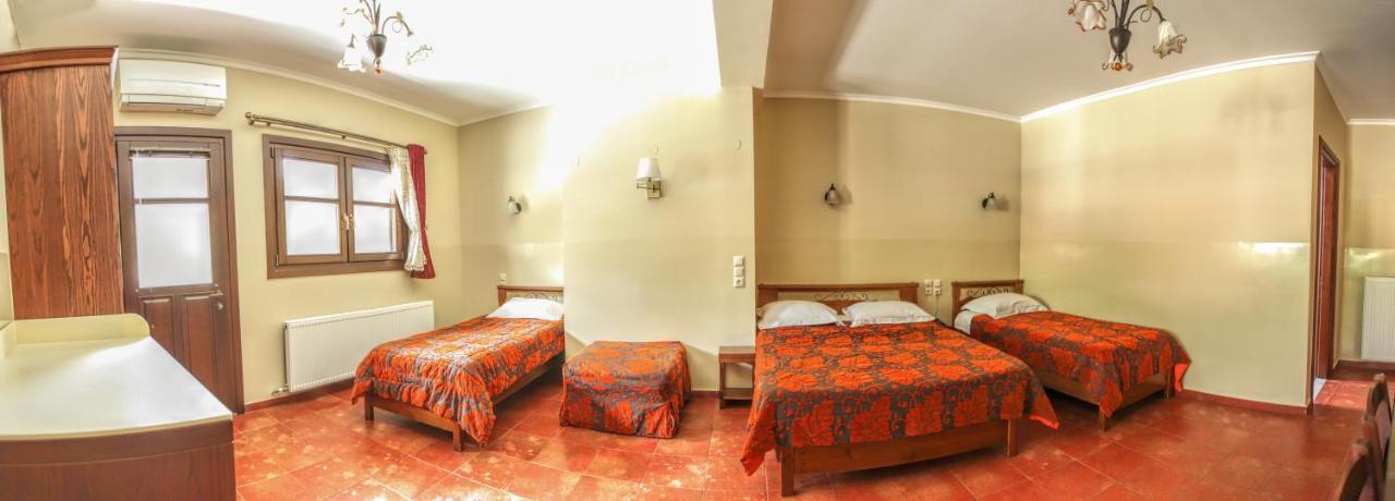 Quadruple Room Balcony Meteora View