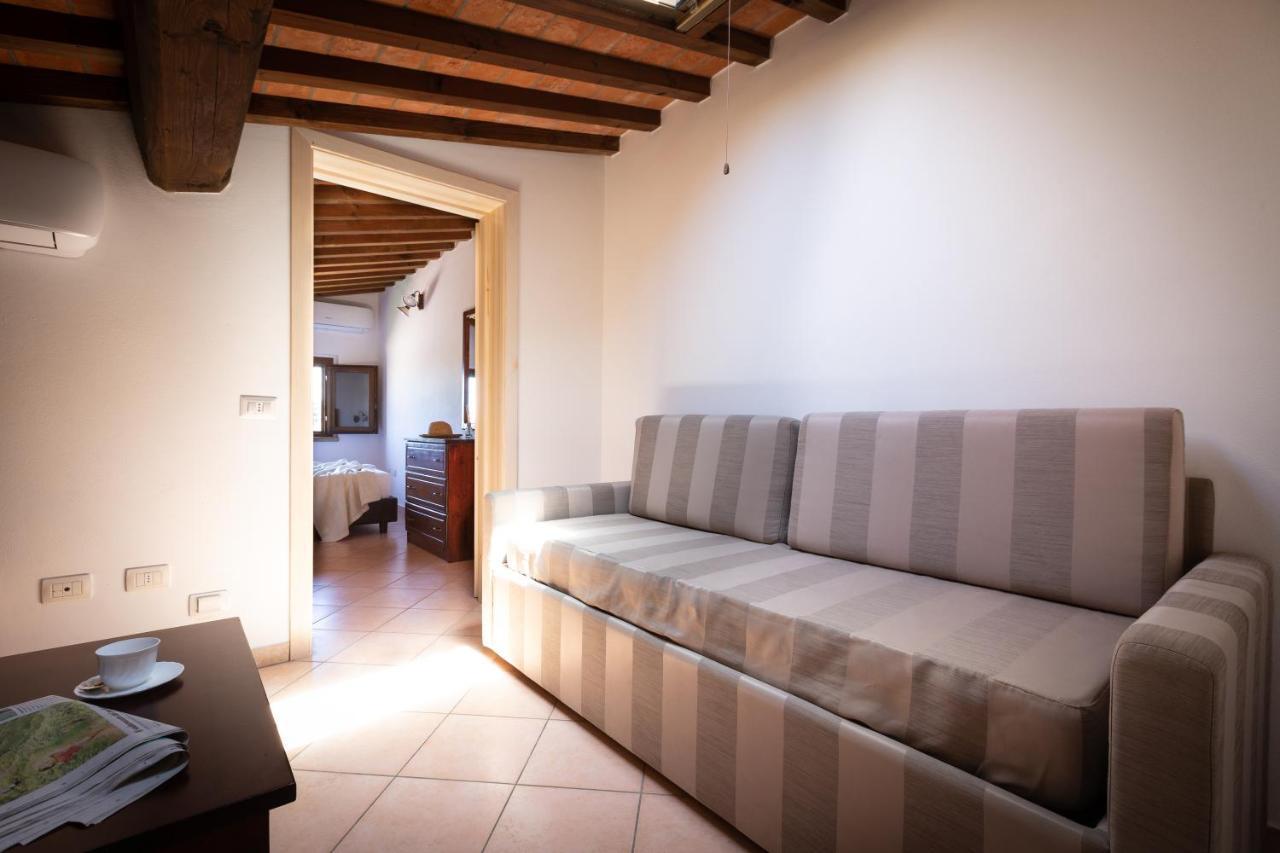 Three-Bedroom Apartment 2 Bathrooms