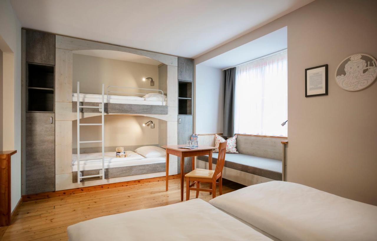 Vierbettzimmer