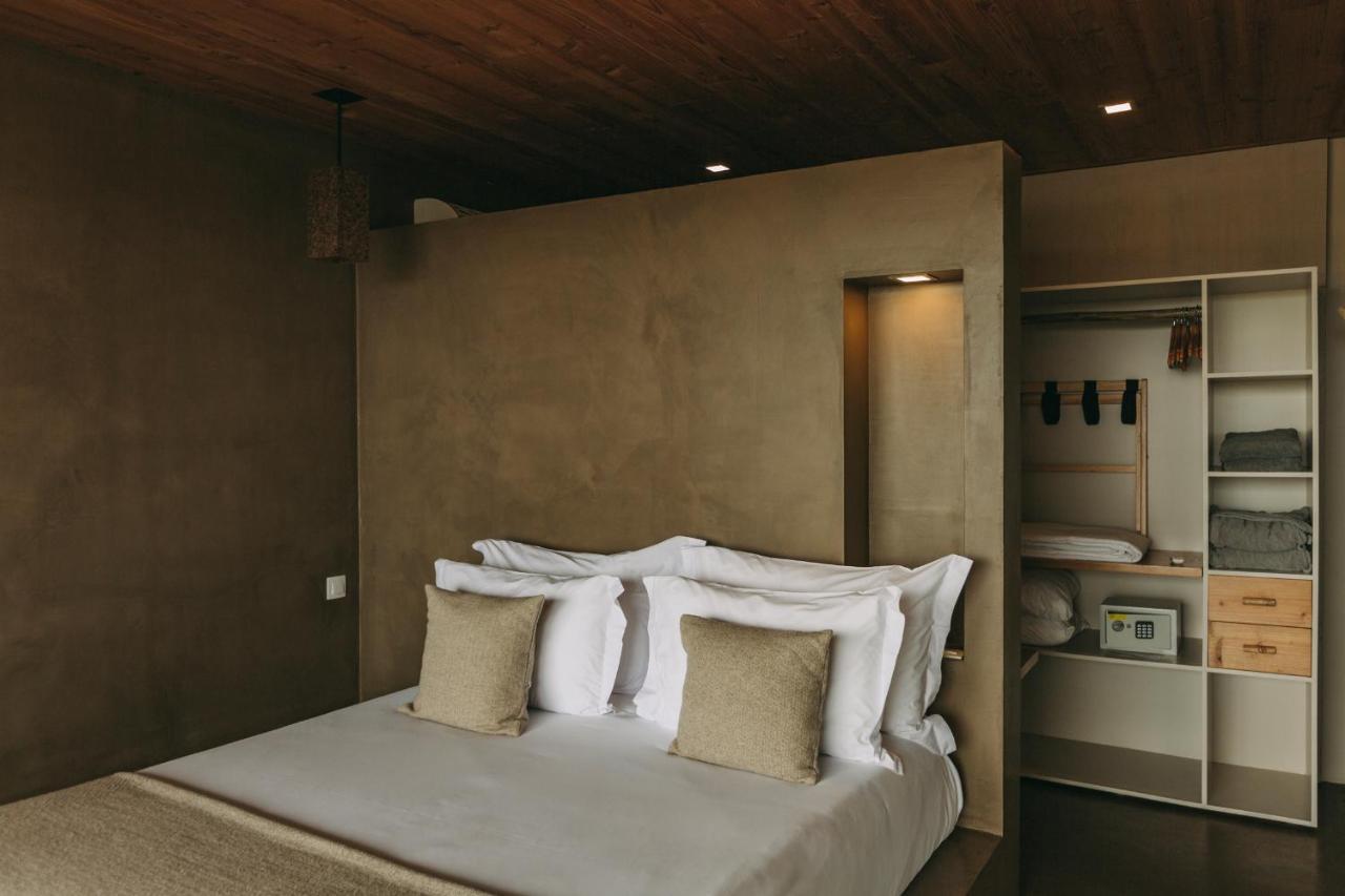 Deluxe One-Bedroom Villa Side Sea View Private Hot Tub