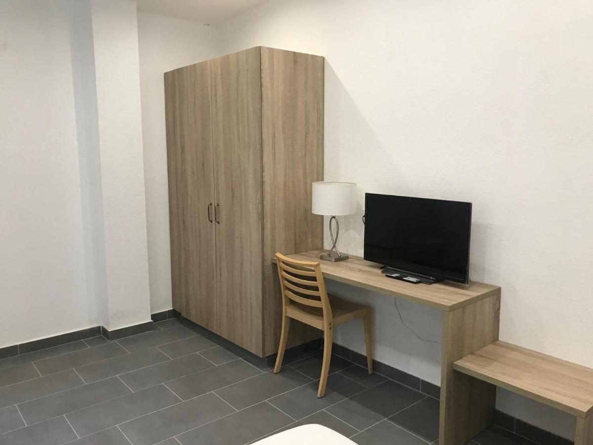 Budget Double Room,1009098190:JPEG