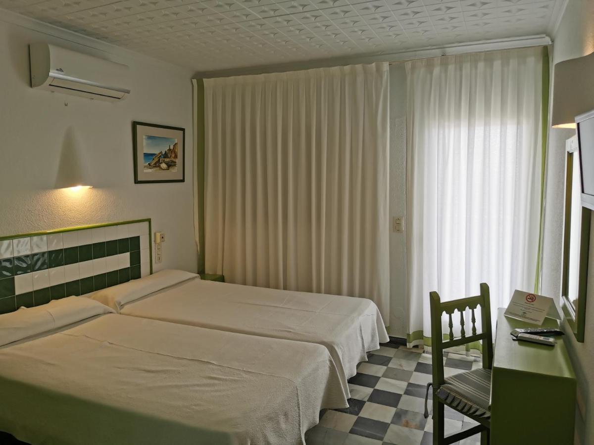 Twin Room Terrace