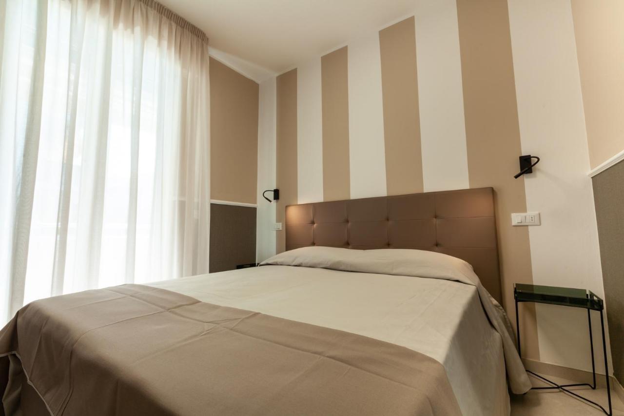 One-Bedroom Apartment,1011706048:JPEG