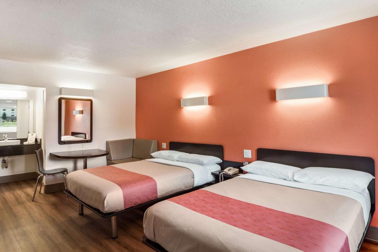 Quadruple Room Non-Smoking,1011138478:JPEG