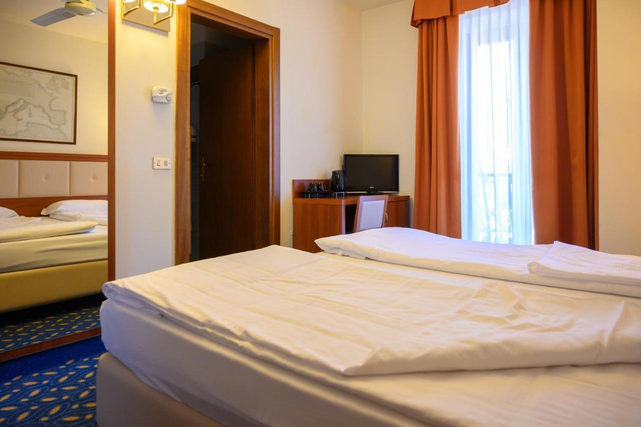 Superior Double Room Balcony