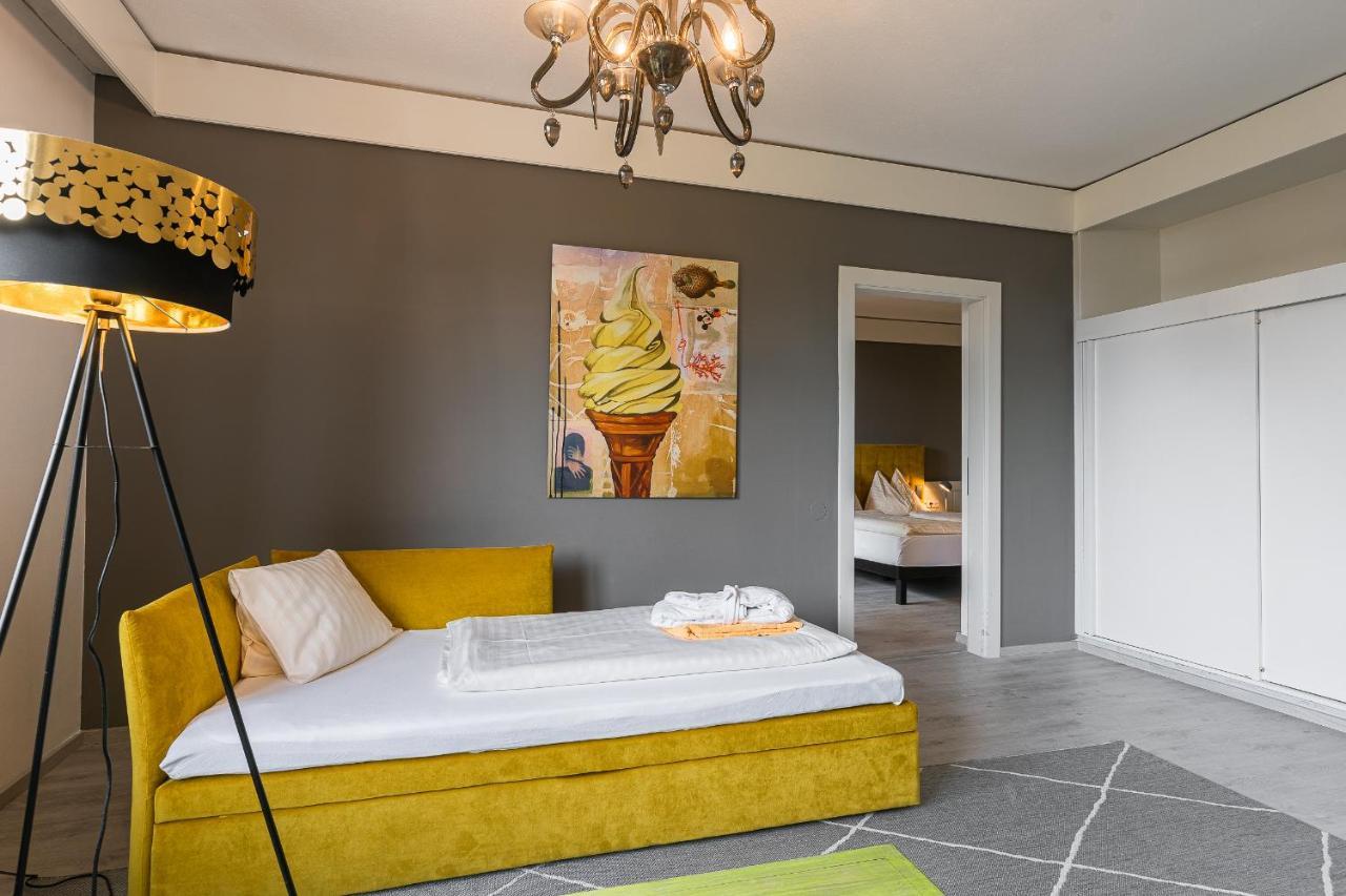 Familienzimmer mit Balkon
