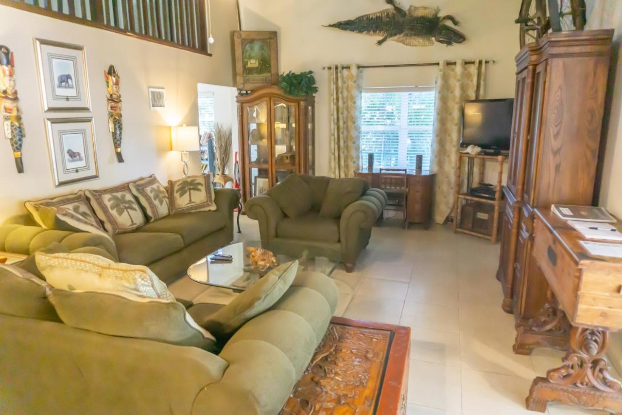 Main House,1014605575:JPEG