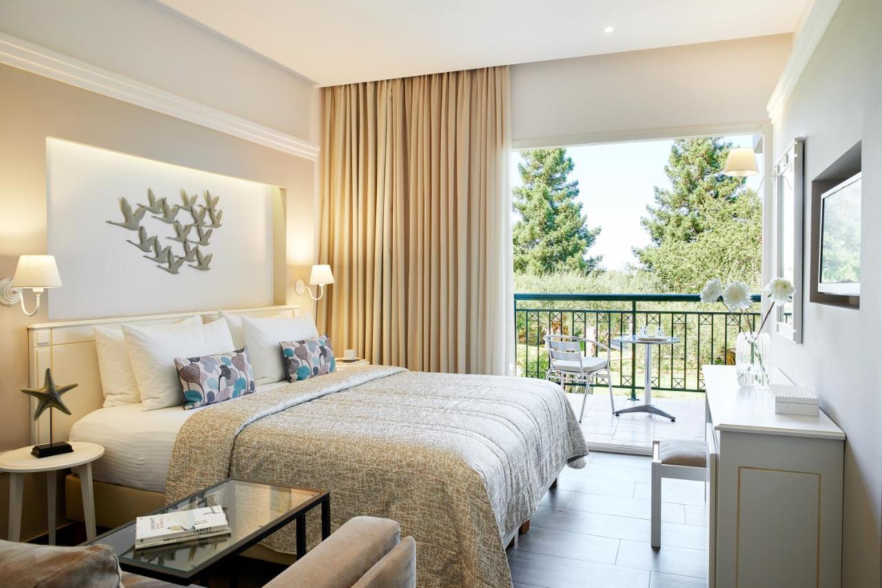 Superior Double or Twin Room Garden View