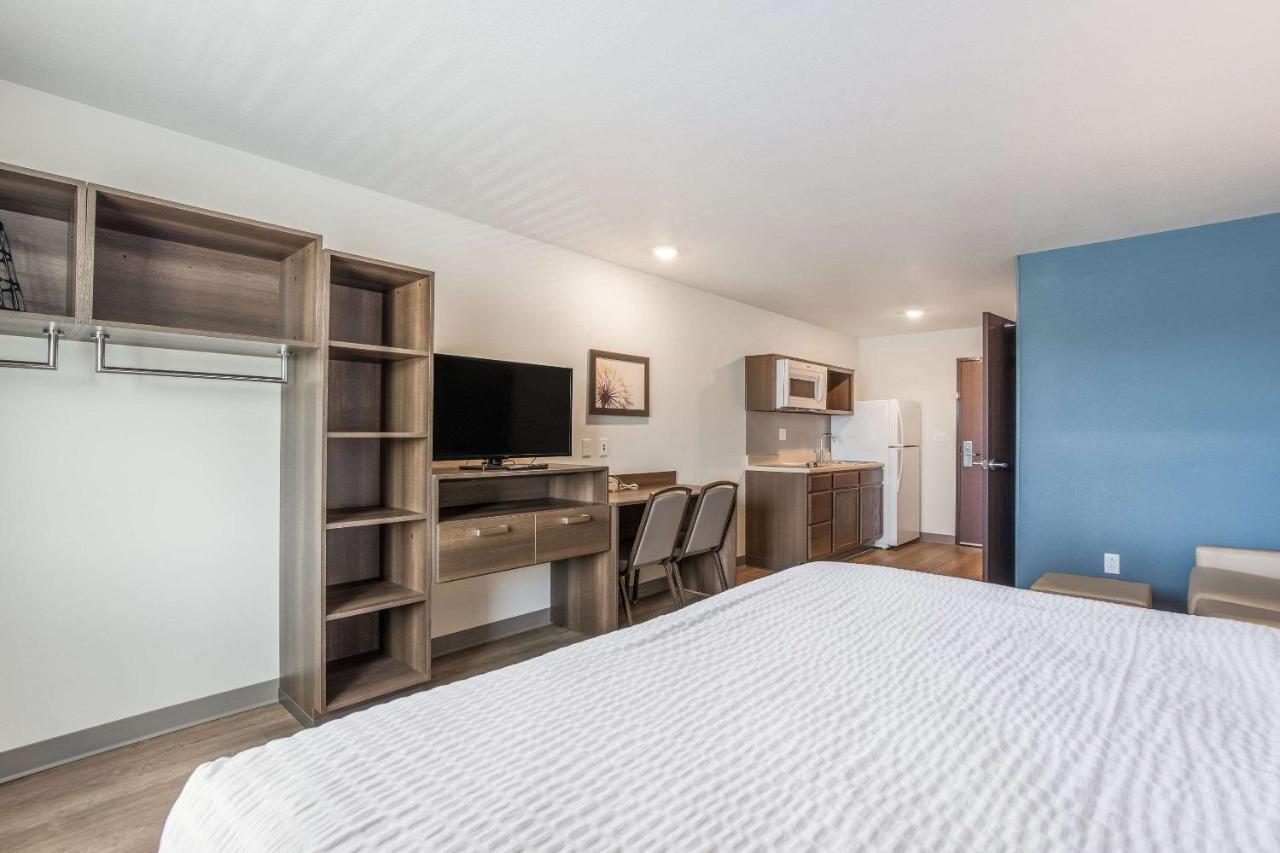 King Room - Accessible/Non-Smoking