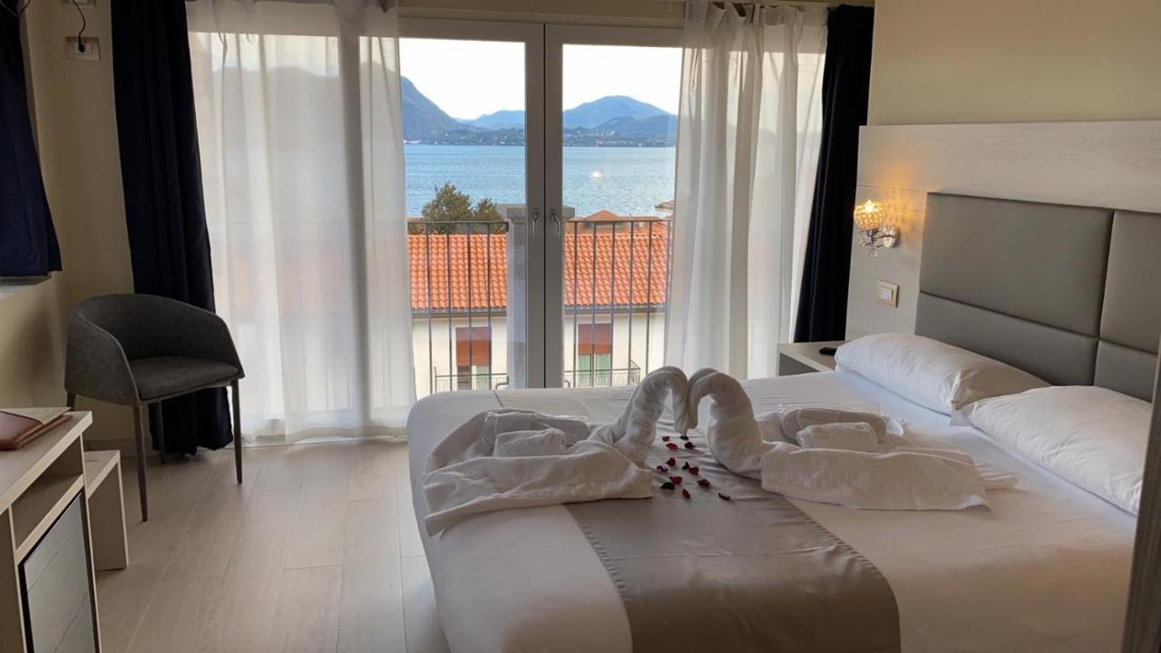 King Room with Lake View