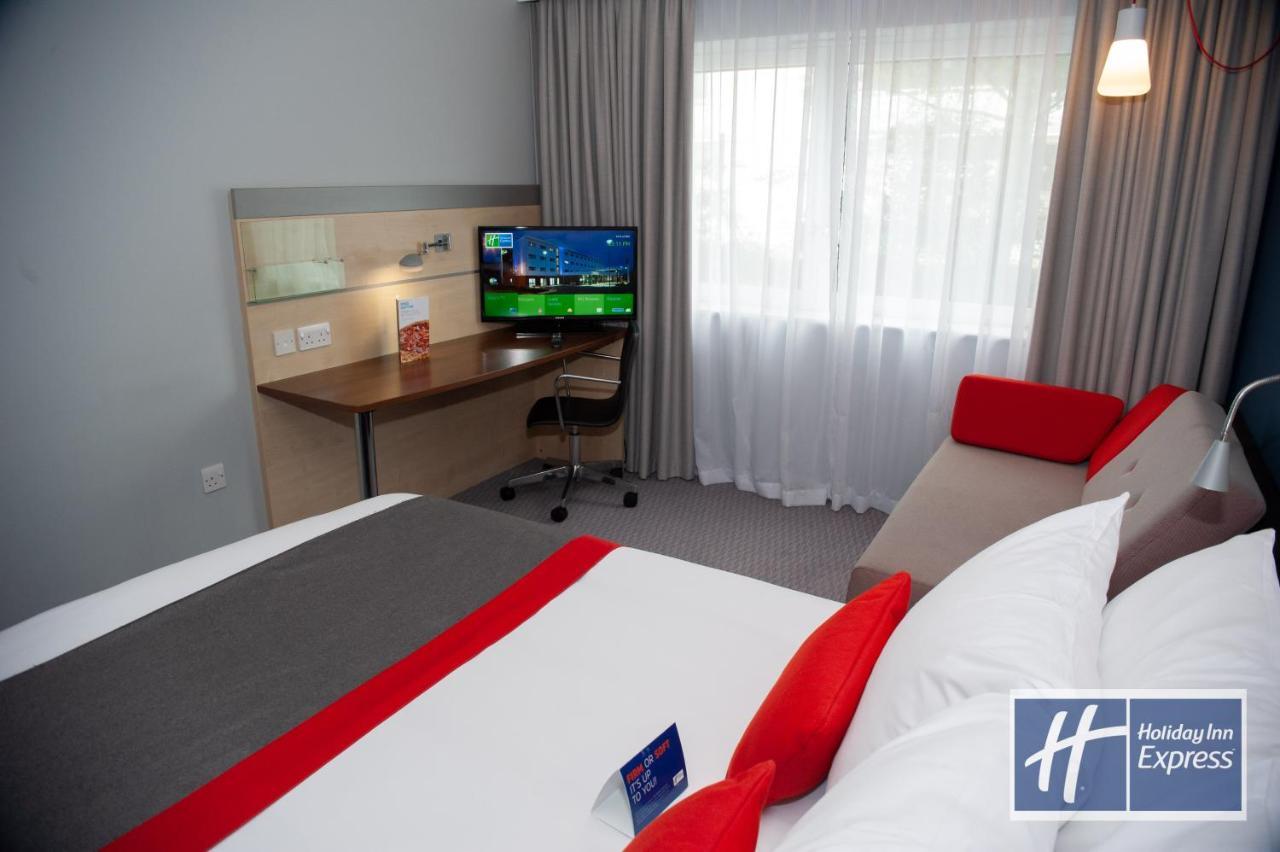 Standard Double Room with Sofa Bed and Free Hot Breakfast