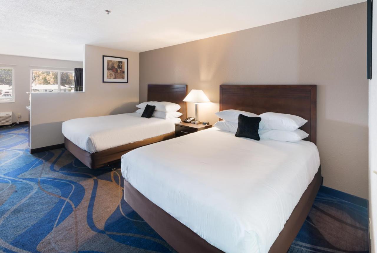Room Two Queen Beds Non Smoking