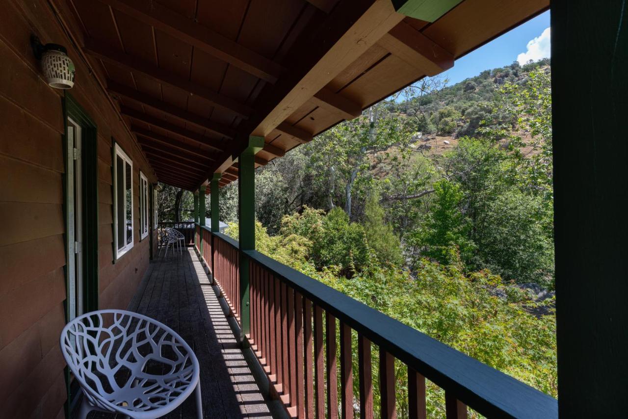 Double Room Mountain View