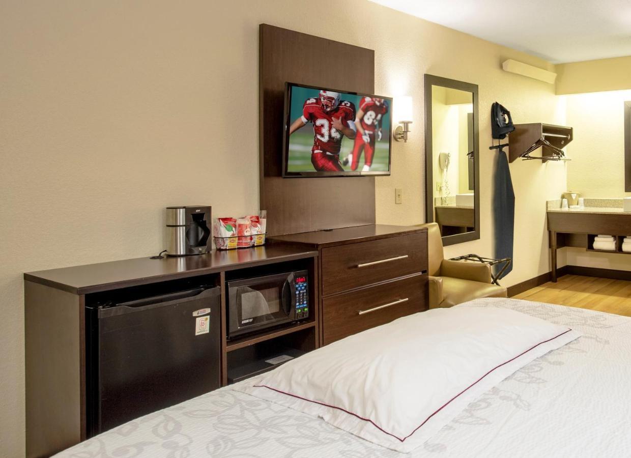 Premium Room Two Double Beds Smoke Upgraded Bedding & Snack