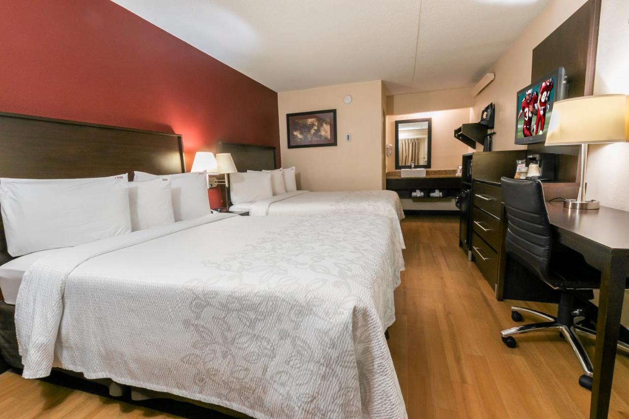 Deluxe Double Room with Two Double Beds Smoke Free