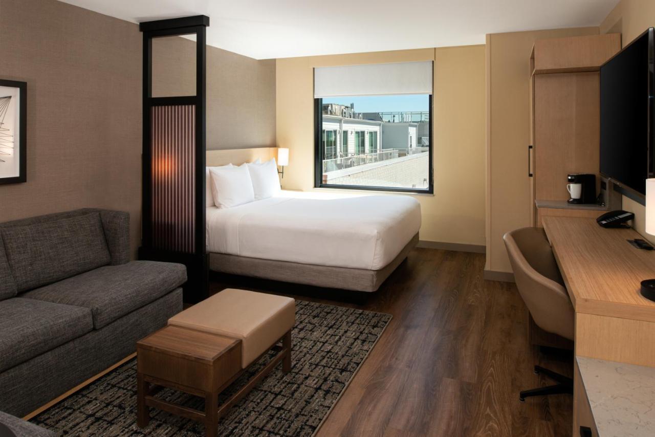 King Room with Sofa Bed