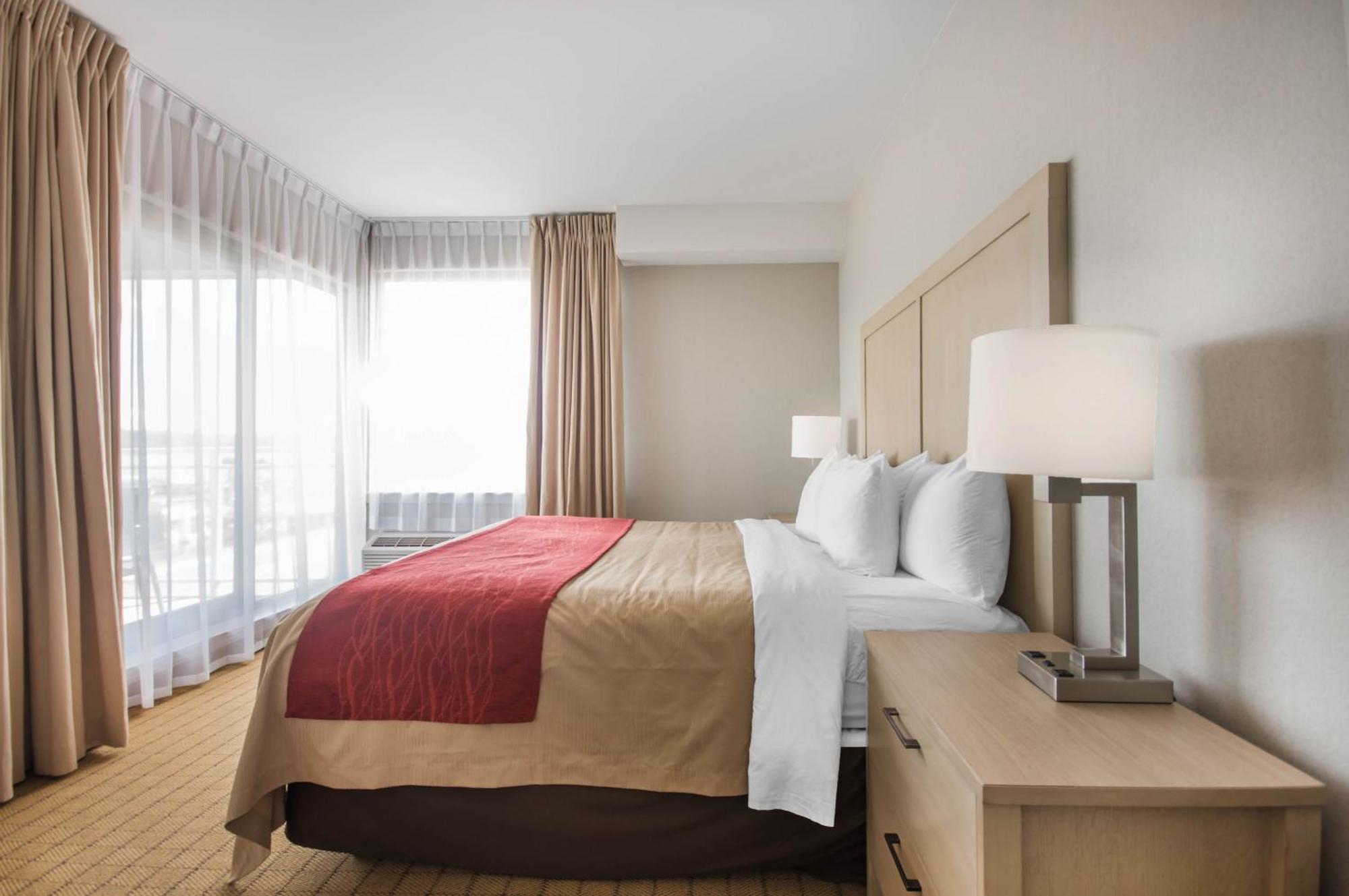 King Suite Ocean View