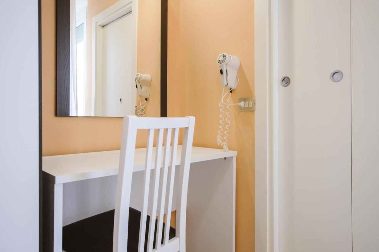 Economy Single Room