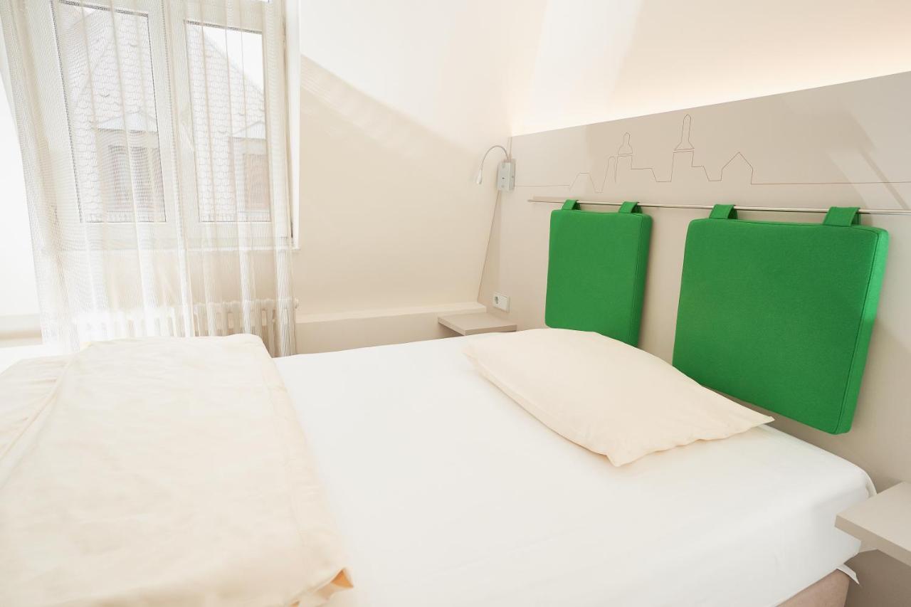 Dreibettzimmer im Nebengebäude