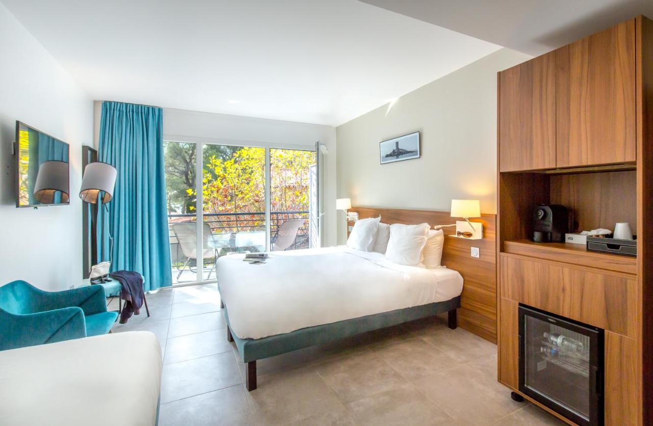Triple Room with Terrace