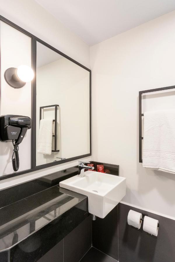 Quarto Duplo Standard