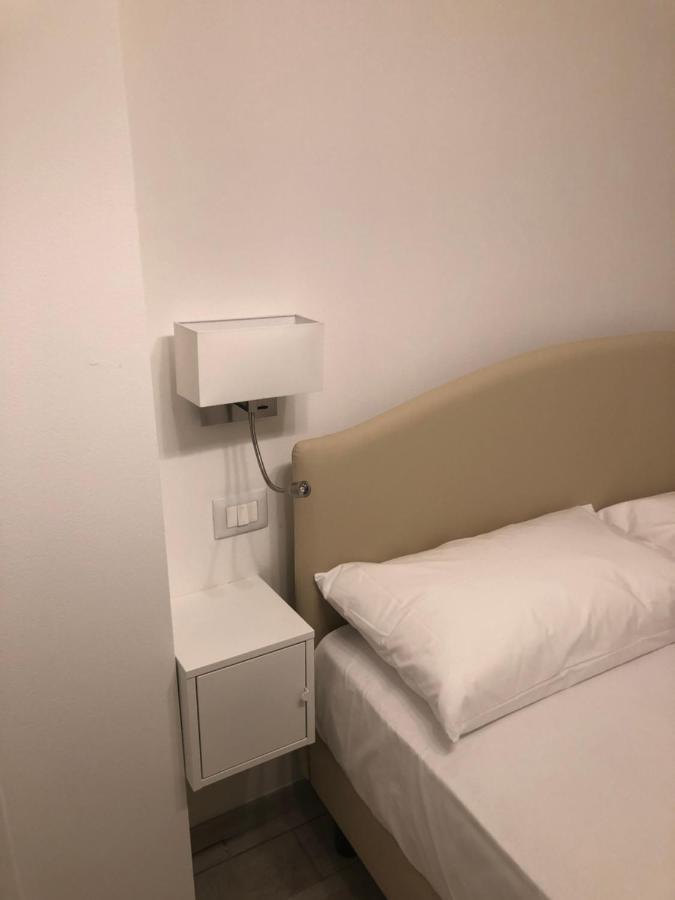 Camera Doppia con Letti Singoli con Bagno Privato