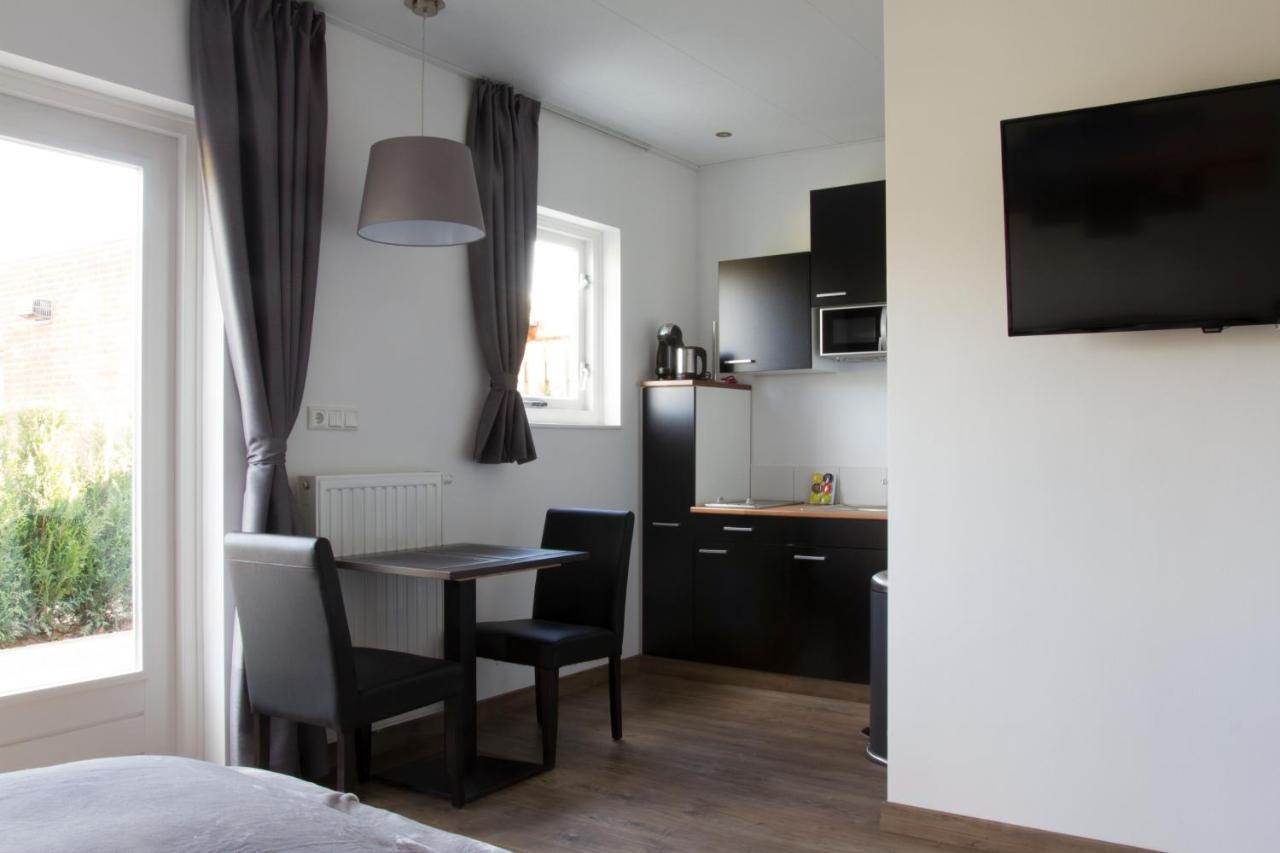 Double Room Private Bathroom
