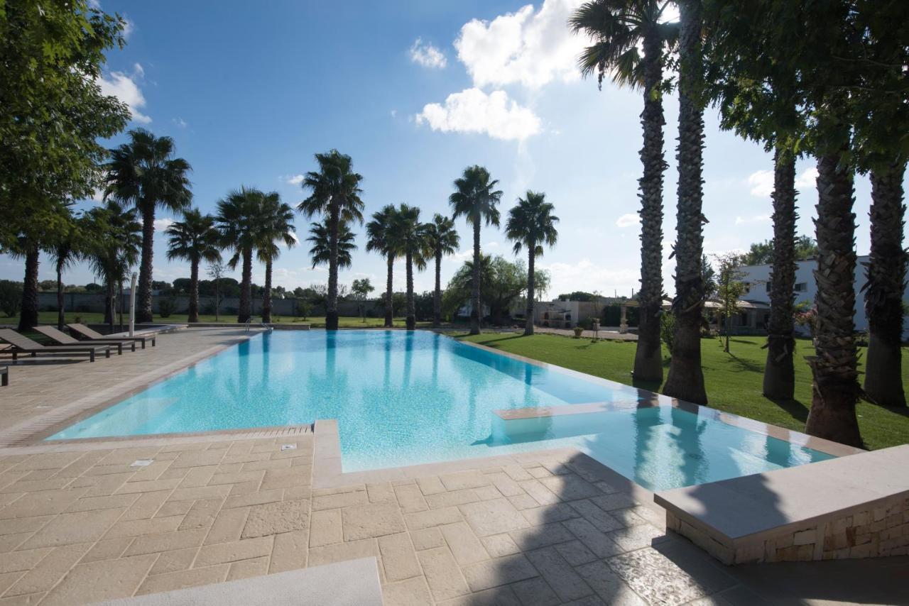 Suite Pool View