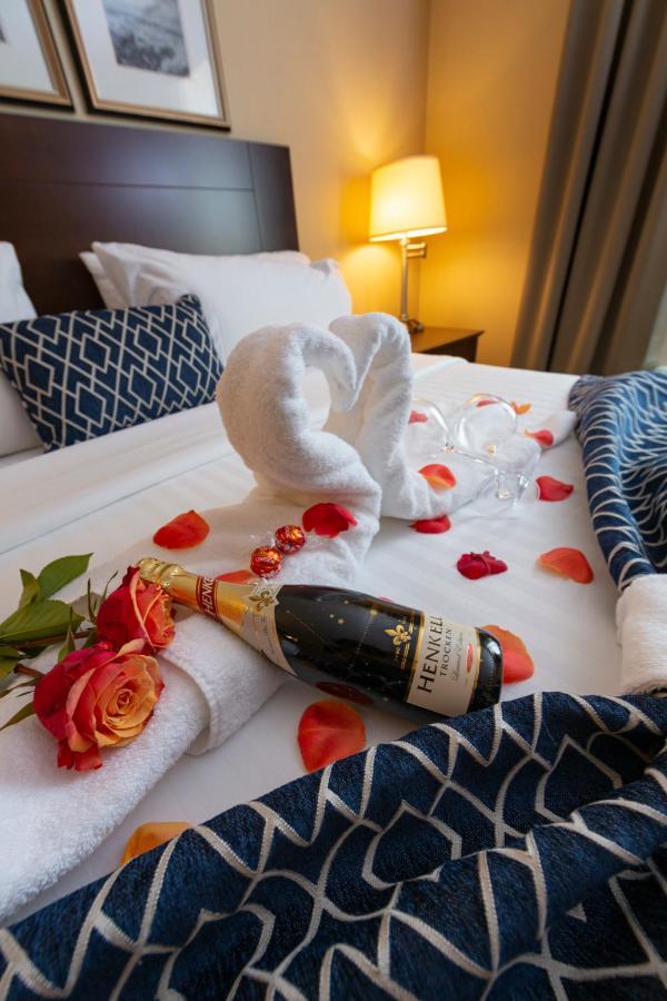 King Suite Spa Bath