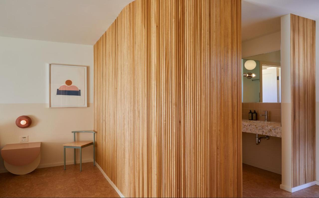 Deluxe Room Two Queens