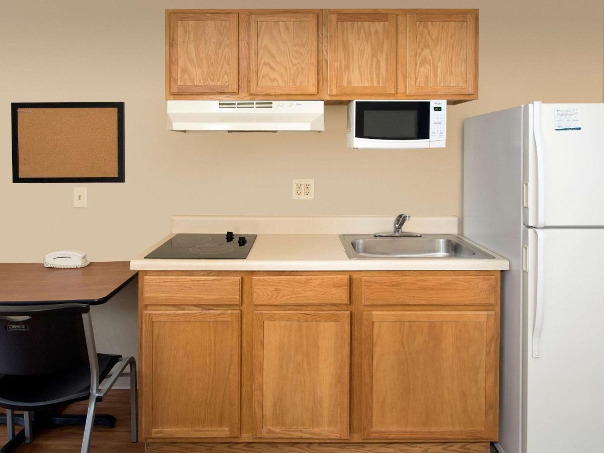 Standard Double Room Roll Shower Disability Access or Non-Smoking