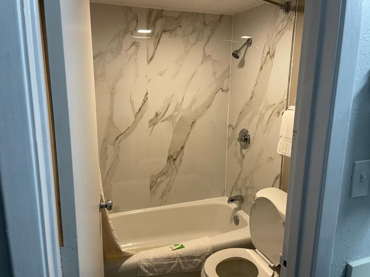 Quadruple Room Non-Smoking