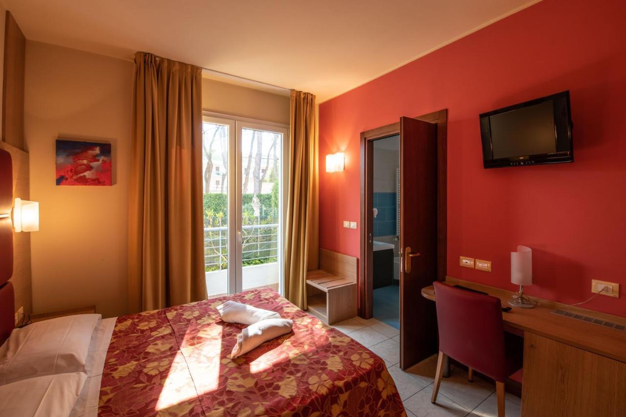 Double Room Ground Floor Economy Separate Building