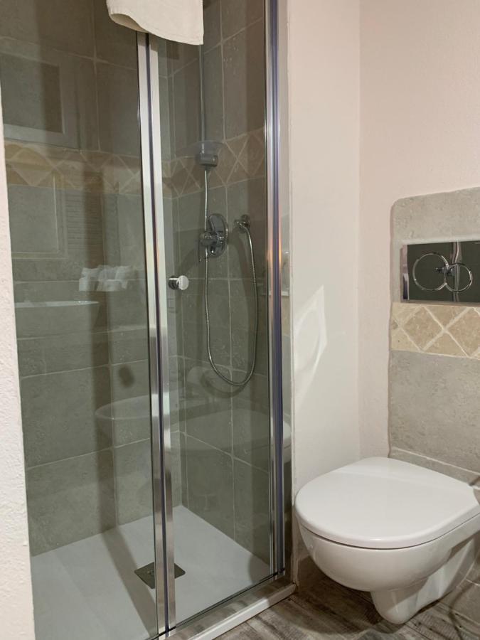 Camera Matrimoniale con Bagno Privato