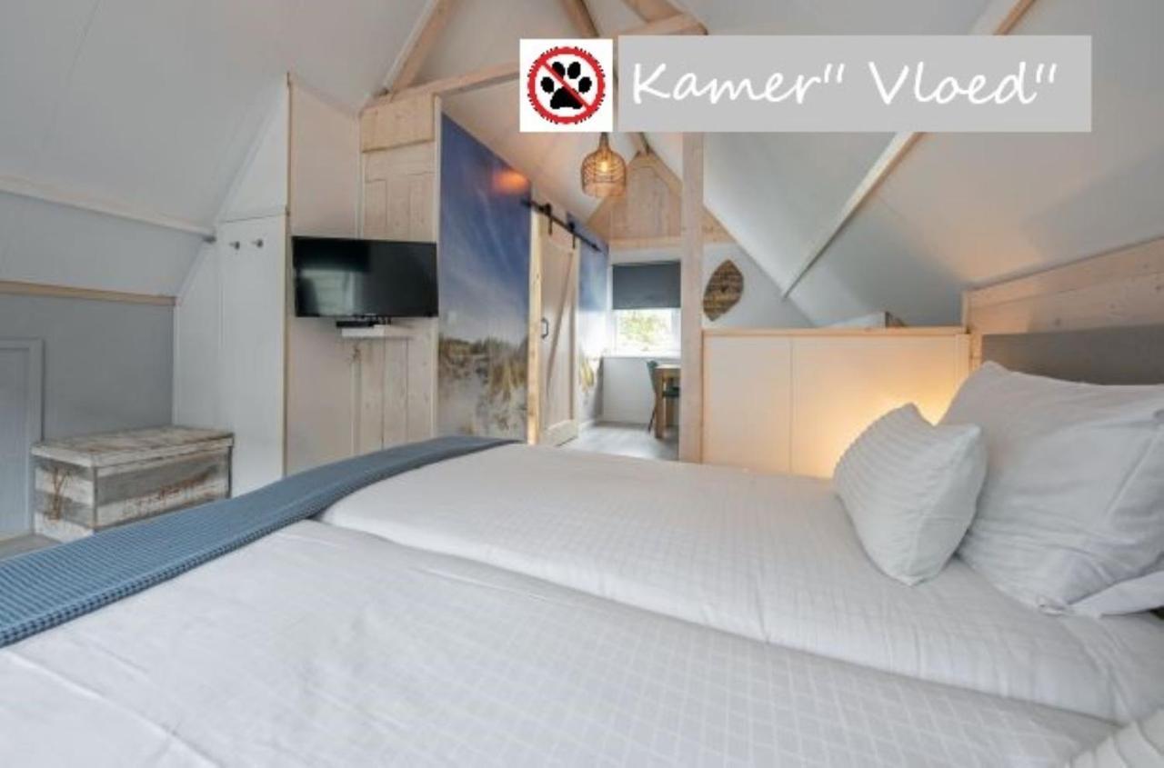 Standard Double Room,1551733312:JPEG