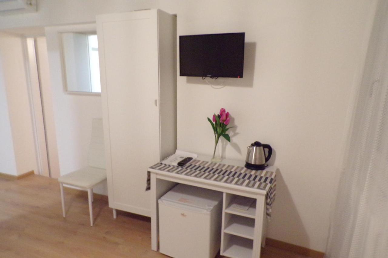 Quarto Duplo Econômico