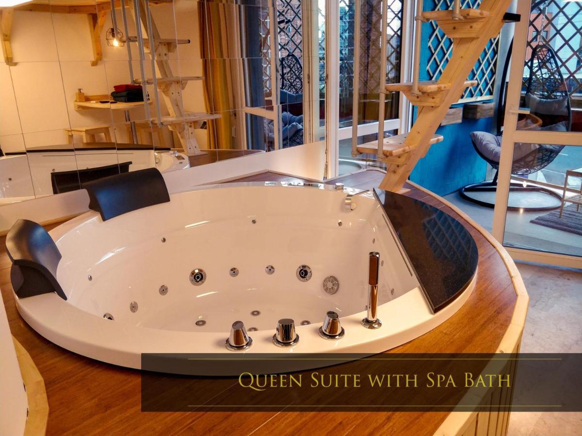 Suite Queen con Vasca Idromassaggio