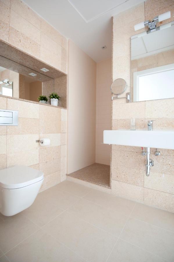 Double Room Mountain View