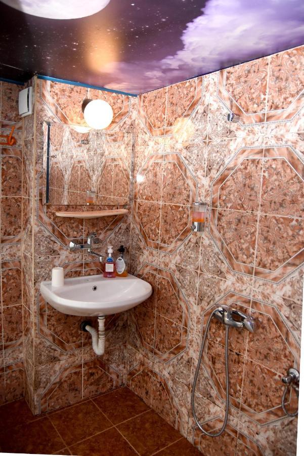 Deluxe Double Room Private Bathroom