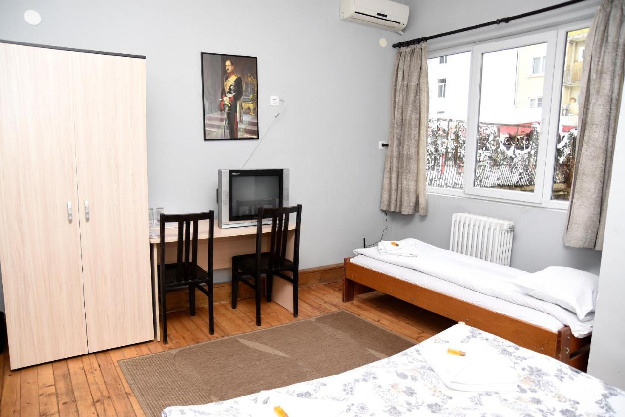 Deluxe Double Room Private Bathroom