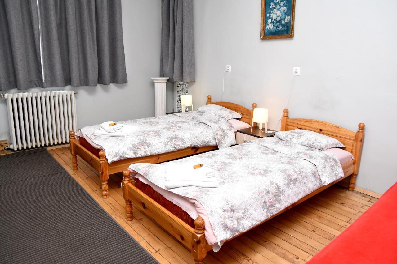 Triple Room Private External Bathroom