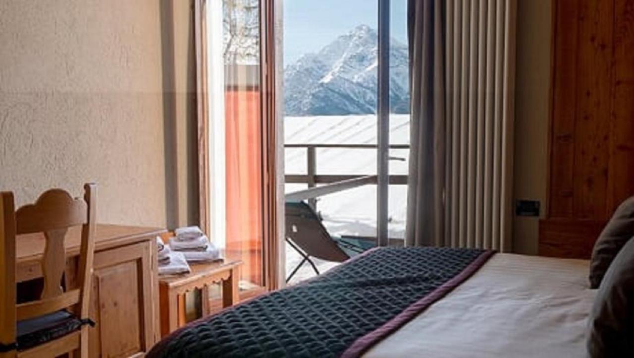 Comfort Double or Twin Room Terrace Mountain View