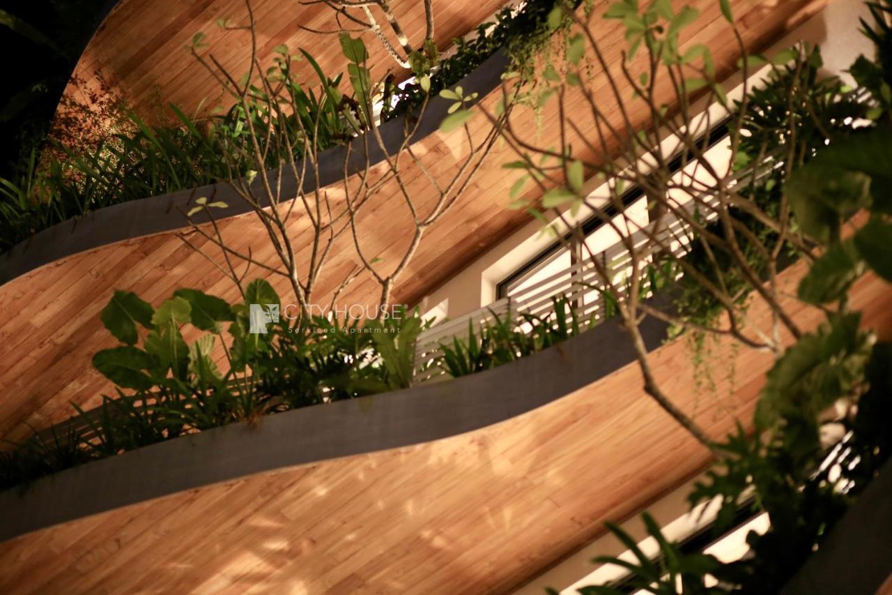 Studio Balcony