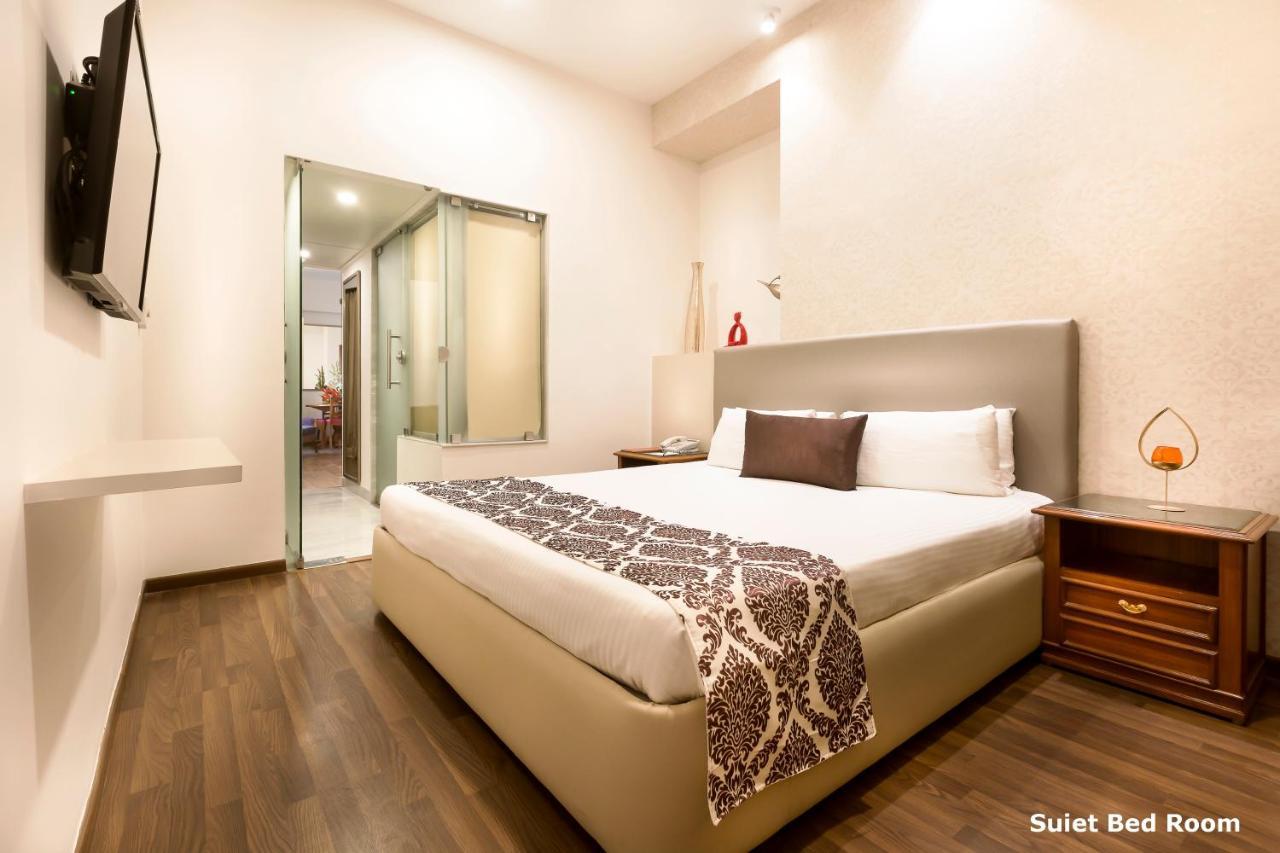 Deluxe Suite
